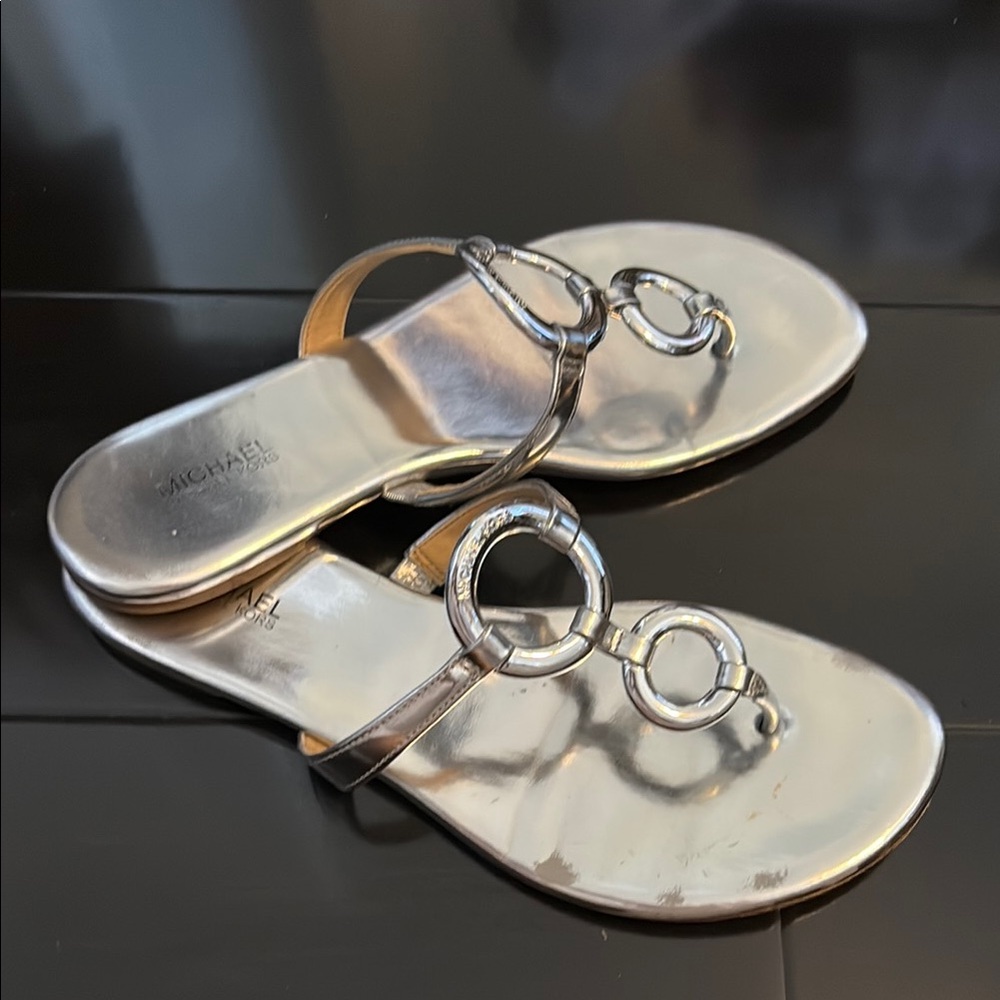 **SOLD**
Michael Kors Silver Sandals with Metallic Rings - Picture 4 of 4